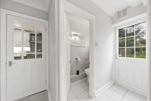 Photo 19- click for photo gallery